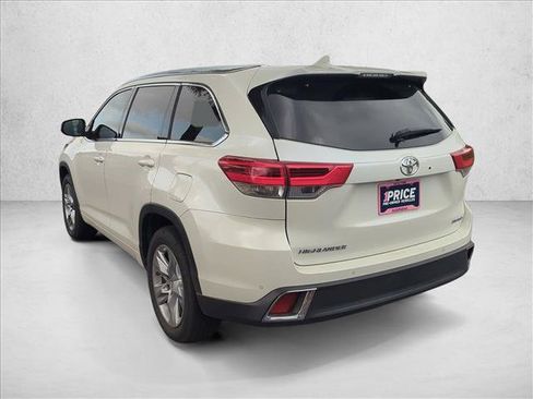 Used 2019 Toyota Highlander Limited FWD image 8