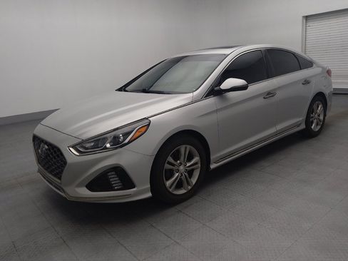 Used 2018 Hyundai Sonata Sport FWD image 2