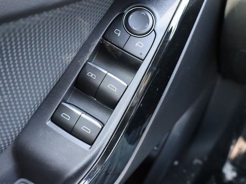 New 2026 Chevrolet Equinox RS w/ Convenience Package III image 13