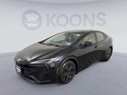 Used 2023 Toyota Prius LE