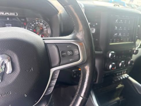 Used 2019 RAM 1500 Big Horn AWD/4WD image 16