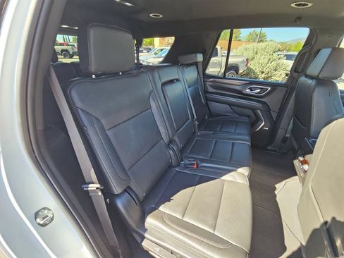 Used 2024 Chevrolet Tahoe LT RWD image 14