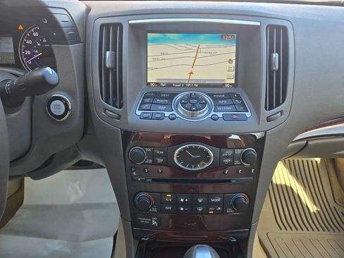 Used 2013 INFINITI G37 x Sedan w/ Premium Pkg image 35