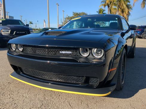 Used 2023 Dodge Challenger R/T Scat Pack image 9