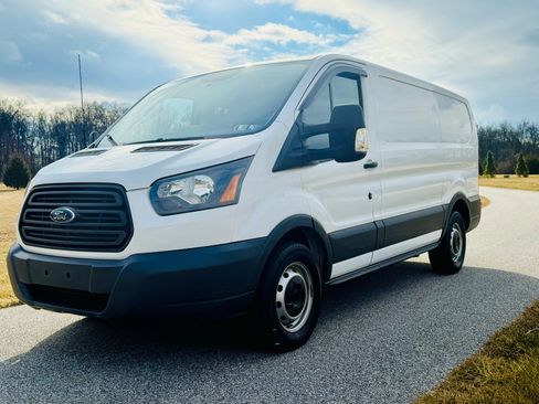 Used 2016 Ford Transit 150 130 Low Roof image 1