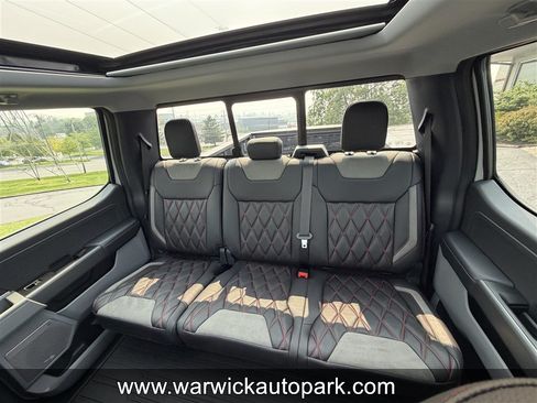 Used 2025 Ford F250 XLT w/ Black Appearance Package AWD/4WD image 17
