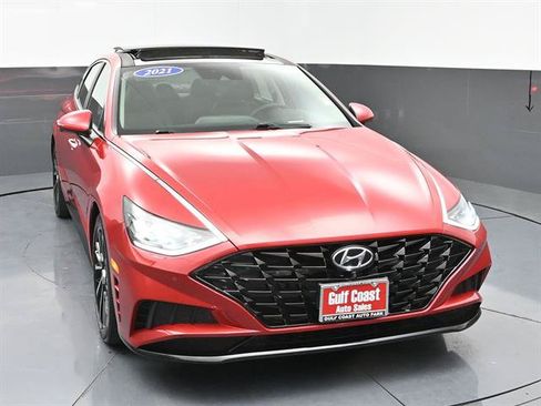 Used 2021 Hyundai Sonata Limited w/ Cargo Package FWD image 3