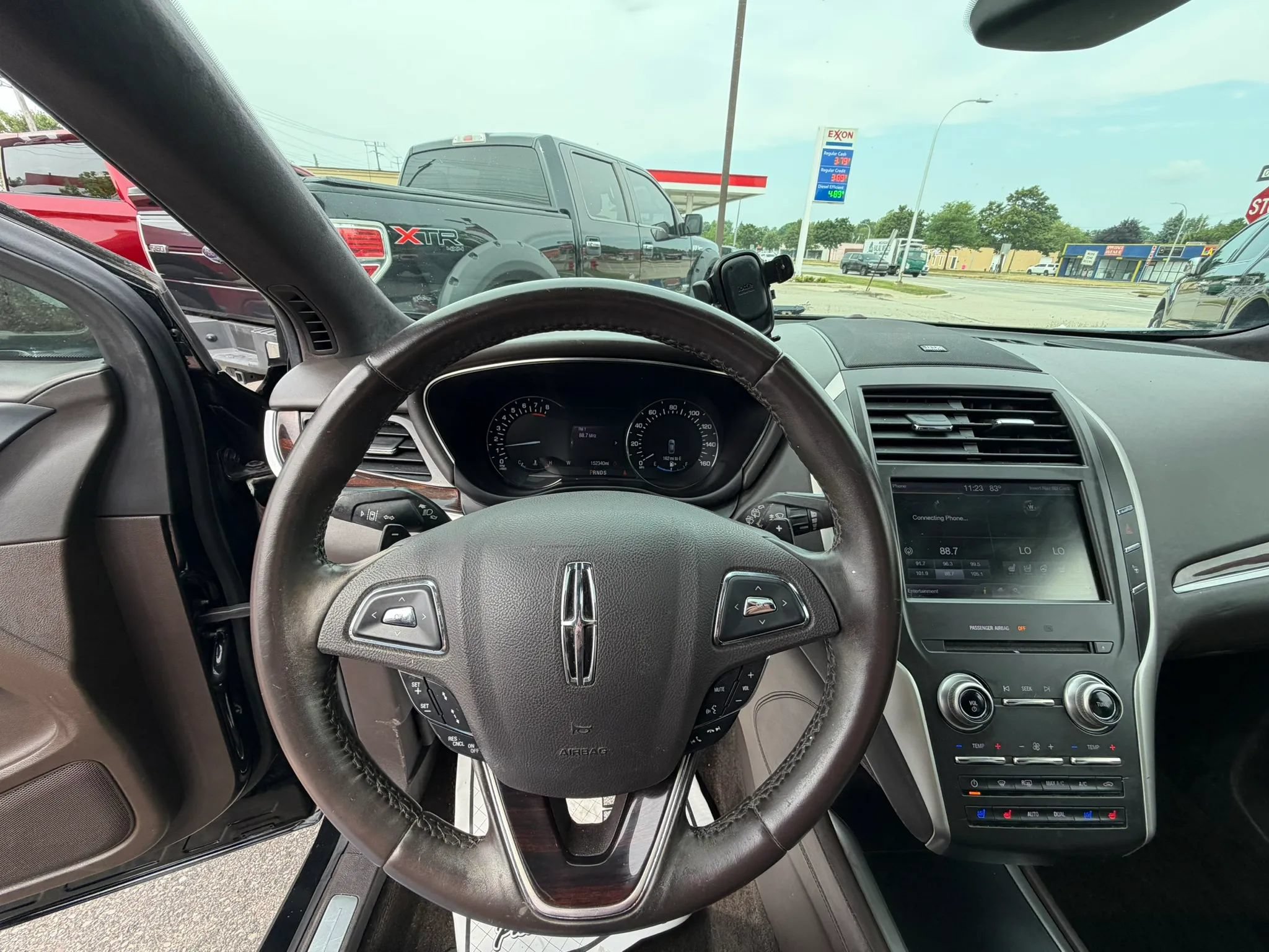 Used 2015 Lincoln MKC Black Label w/ Technology Package AWD/4WD image 10