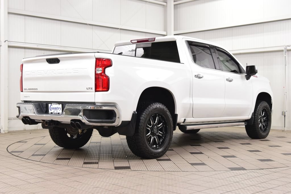 Used 2022 Chevrolet Silverado 1500 LTZ AWD/4WD image 8