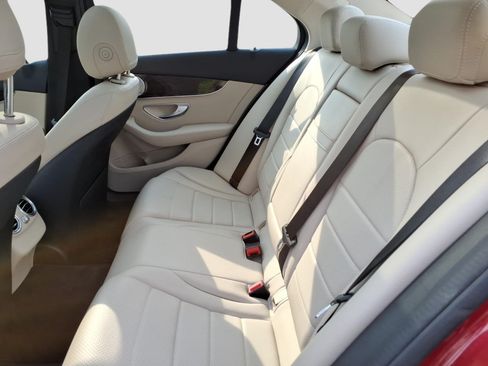 Used 2017 Mercedes-Benz C 300 4MATIC Sedan image 14