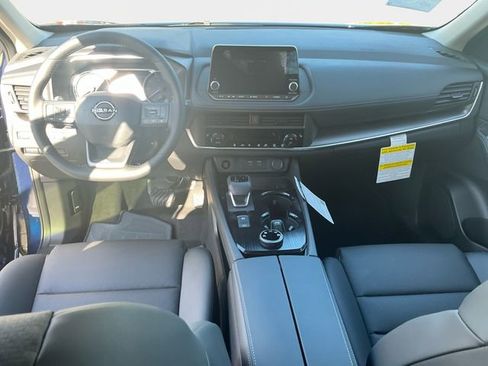 New 2026 Nissan Rogue SV AWD/4WD image 12