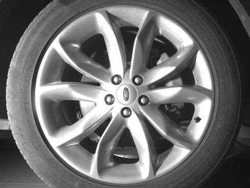 Used 2015 Ford Explorer Limited w/ Equipment Group 301A FWD image 9