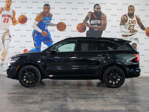 Used 2023 Kia Sorento SX AWD/4WD image 17
