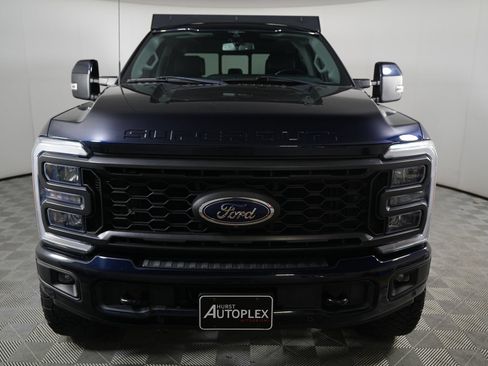 Used 2023 Ford F250 Lariat w/ Lariat Ultimate Package AWD/4WD image 2