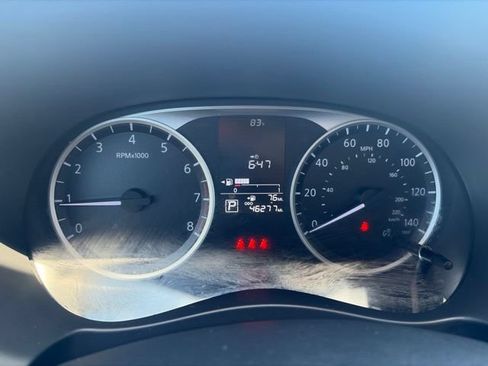 Used 2025 Nissan Kicks Play S FWD image 21