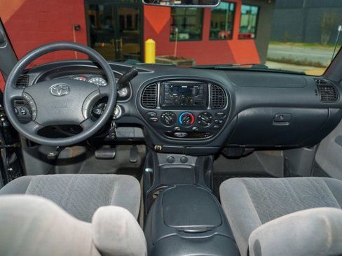Used 2005 Toyota Tundra Limited image 9