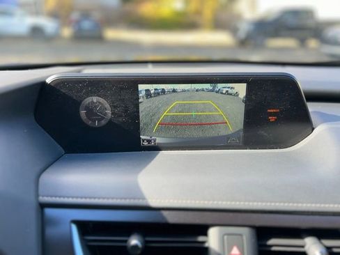 Certified 2022 Lexus UX 250h w/ Accessory Package (Z1) image 30