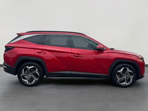 Used 2023 Hyundai Tucson Limited FWD image 6