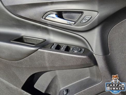 Used 2024 Chevrolet Equinox LT image 28