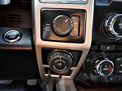 Used 2016 Ford F150 Lariat AWD/4WD image 33