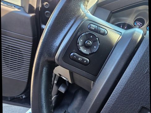 Used 2011 Ford F450 Lariat w/ Lariat Ultimate Pkg image 23