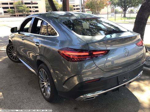 Used 2025 Mercedes-Benz GLE 450 4MATIC Coupe image 6
