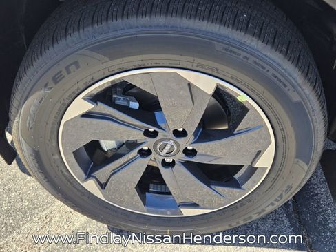 New 2026 Nissan Rogue SV image 5