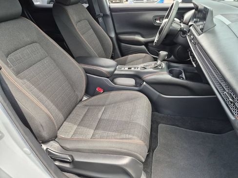 Used 2024 Honda HR-V Sport image 32