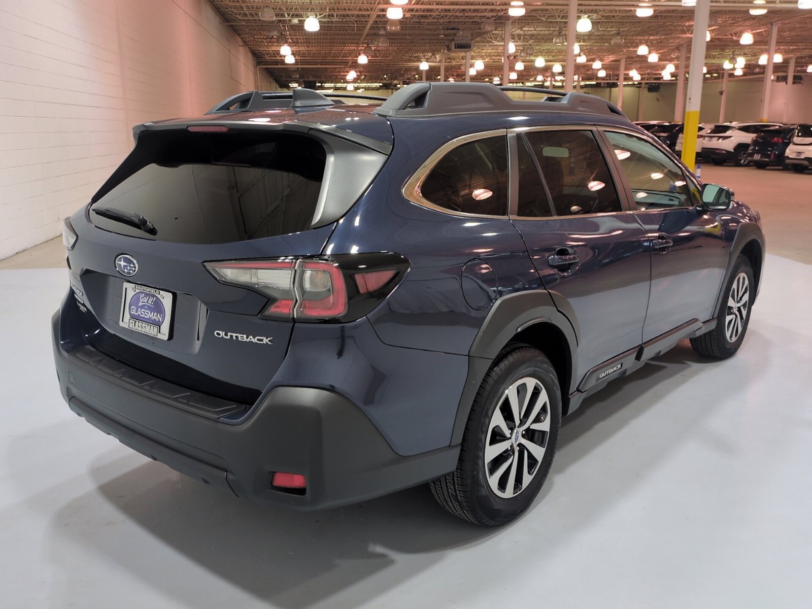 Certified 2024 Subaru Outback Premium AWD/4WD image 3