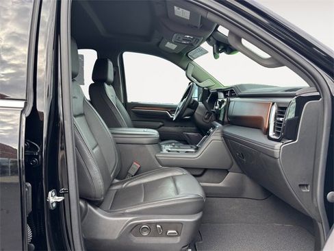 Used 2024 GMC Sierra 2500 Denali image 15