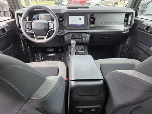 Used 2022 Ford Bronco 4-Door AWD/4WD image 8
