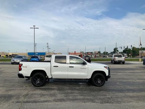 Used 2026 Chevrolet Colorado W/T w/ WT Custom Package AWD/4WD image 6