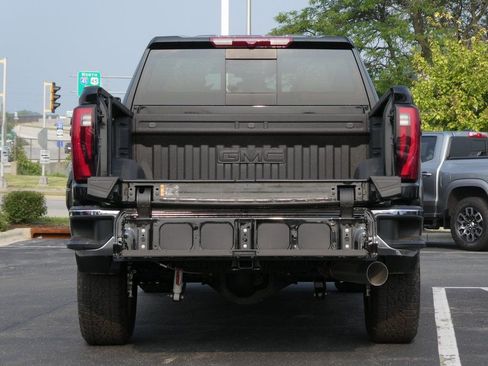 New 2025 GMC Sierra 2500 SLT w/ SLT Premium Package image 28