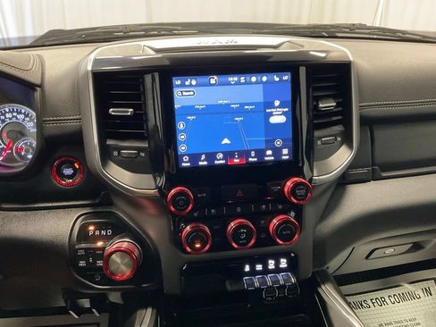 Used 2022 RAM 1500 Laramie AWD/4WD image 23