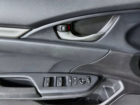 Used 2019 Honda Civic LX image 21