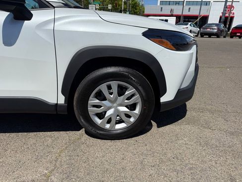 New 2026 Toyota Corolla Cross L AWD/4WD image 10