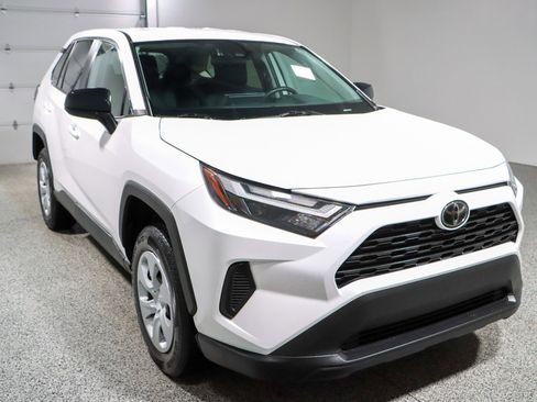 Used 2024 Toyota RAV4 LE image 5