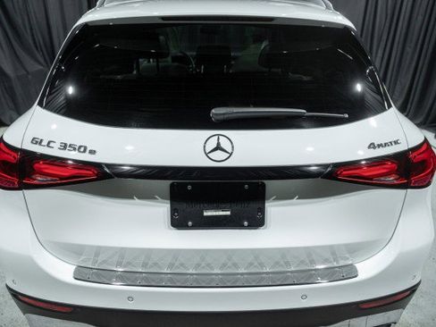 New 2026 Mercedes-Benz GLC 350e 4MATIC image 6