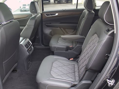 New 2026 Volkswagen Atlas SEL Premium R-Line image 27