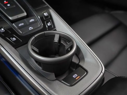 Certified 2025 Porsche 911 Carrera image 32