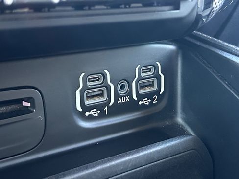 Used 2019 RAM 1500 Limited image 21