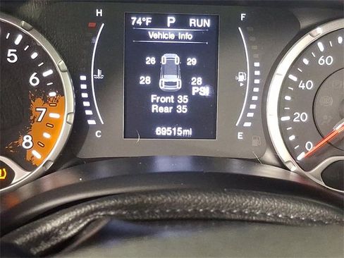 Used 2018 Jeep Renegade Sport w/ Power & Air Group image 20