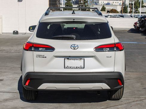 New 2026 Toyota Corolla Cross XLE FWD image 8