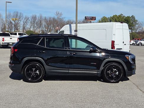 Used 2024 GMC Terrain AT4 w/ Infotainment Package II image 6