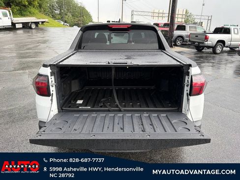 Used 2022 Hyundai Santa Cruz Limited AWD/4WD image 30