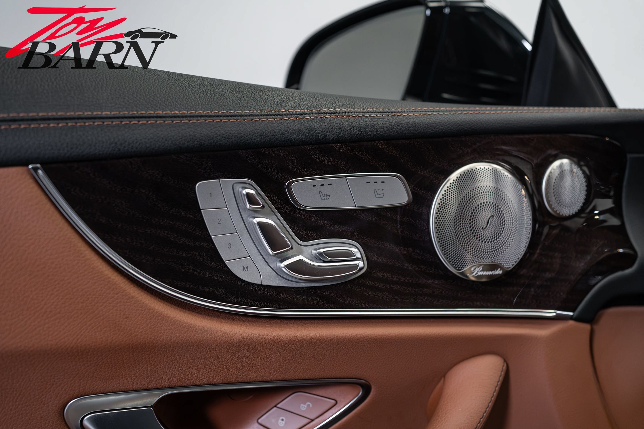 Used 2022 Mercedes-Benz E 450 4MATIC Cabriolet image 28
