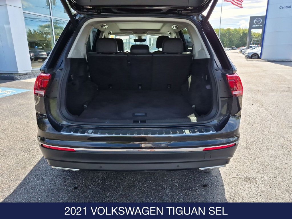 Used 2021 Volkswagen Tiguan SEL AWD/4WD image 29