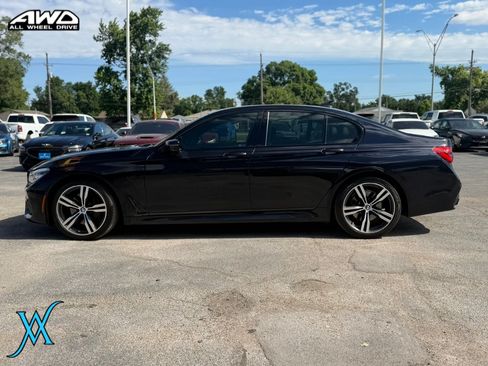 Used 2016 BMW 750i xDrive AWD/4WD image 4
