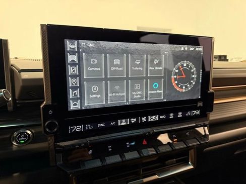 Used 2024 GMC Hummer EV 3X w/ Extreme Off-Road Package AWD/4WD image 31