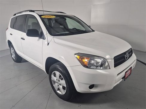 Used 2007 Toyota RAV4 2WD image 6